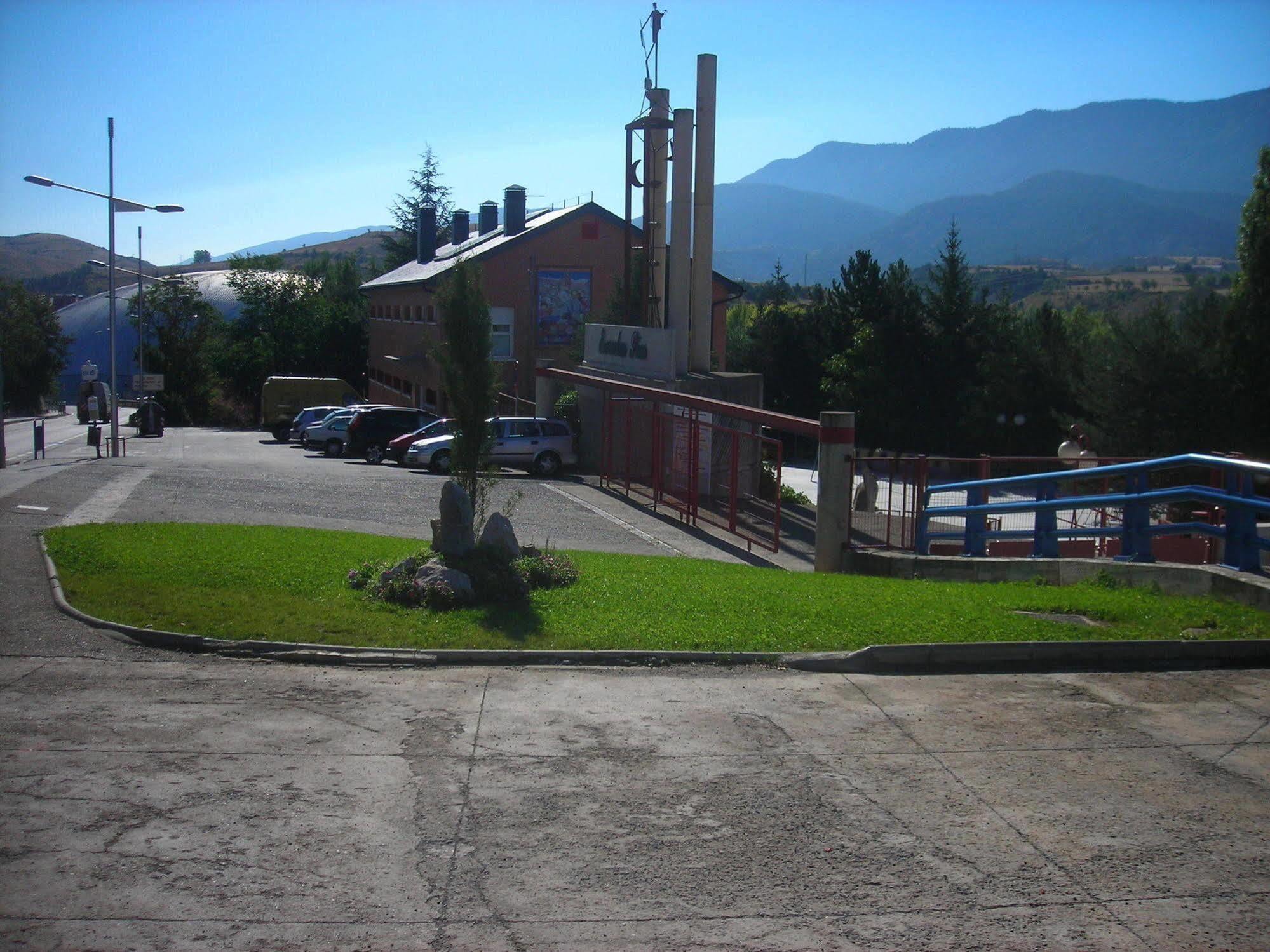 Residencia Albergue 哈卡 外观 照片